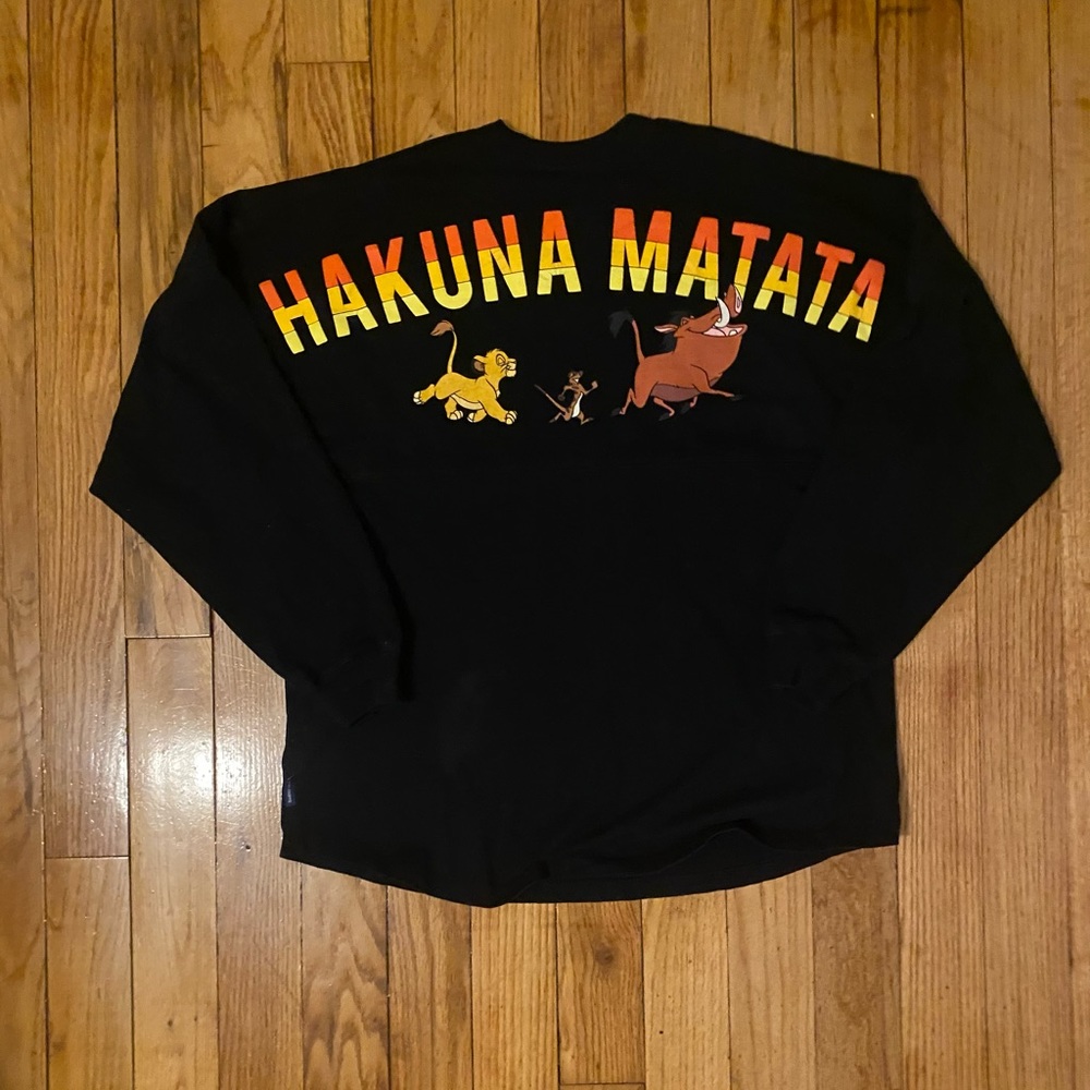Disney Parks Lion King Spirit jersey in size L